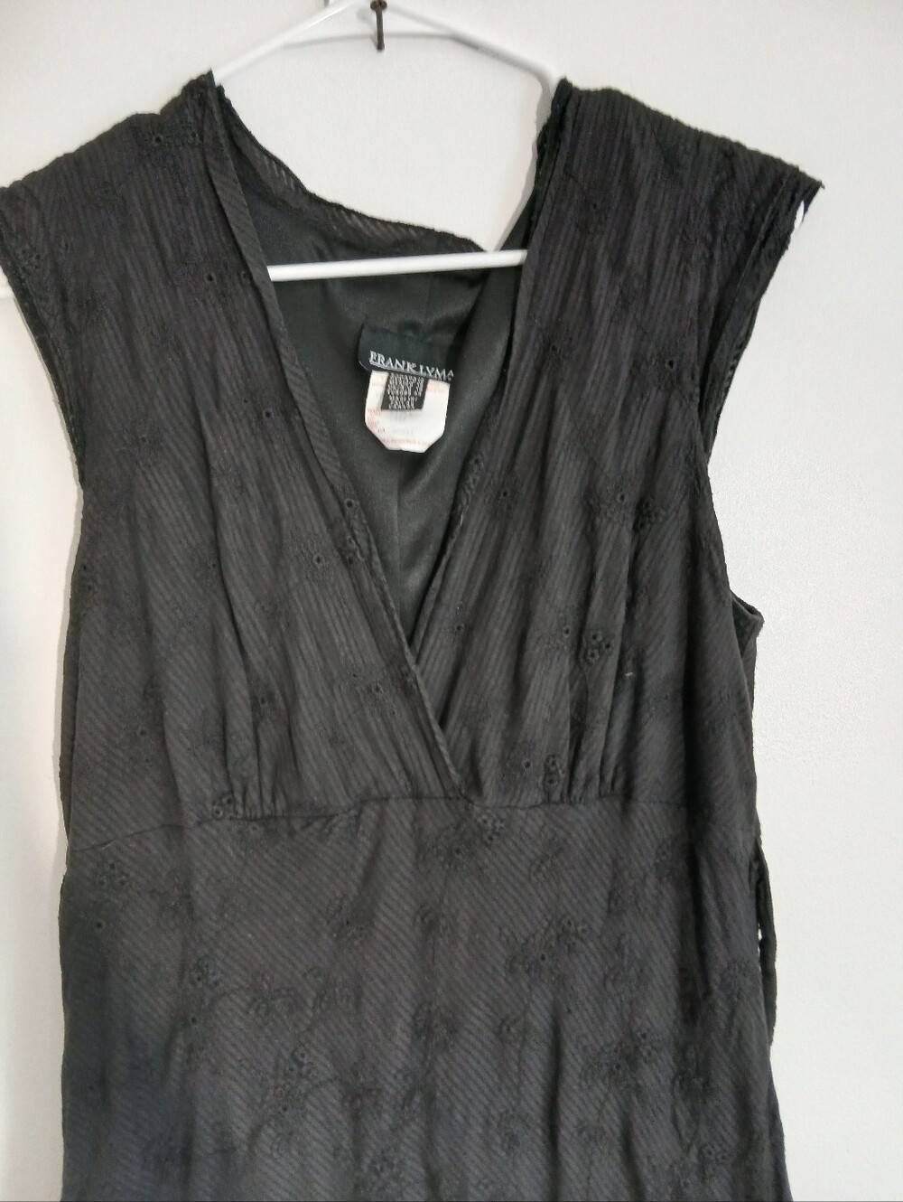 Frank Lyman Design Black Sleeveless V-Neck Wrap-Style Tunic